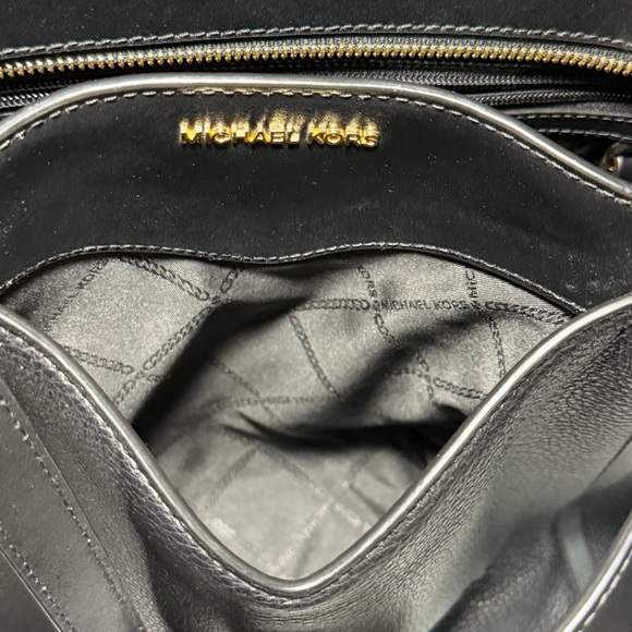 Michael Kors Whitney Large Black Pebble Leather Tote - Picture 8 of 10